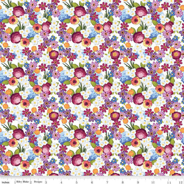 SALE Floralicious Flowers C13482 White by Riley Blake Designs - Floral - Quilting Cotton Fabric