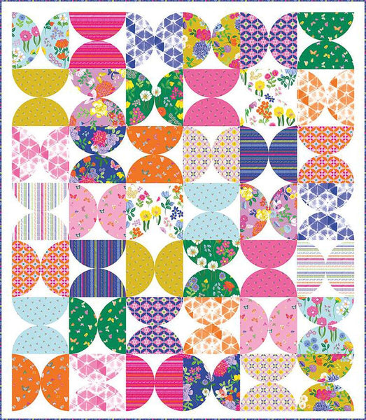 SALE Reverie Quilt PATTERN P173 by Fran Gulick - Riley Blake Designs - INSTRUCTIONS Only - Confident Beginner Curves Multiple Sizes