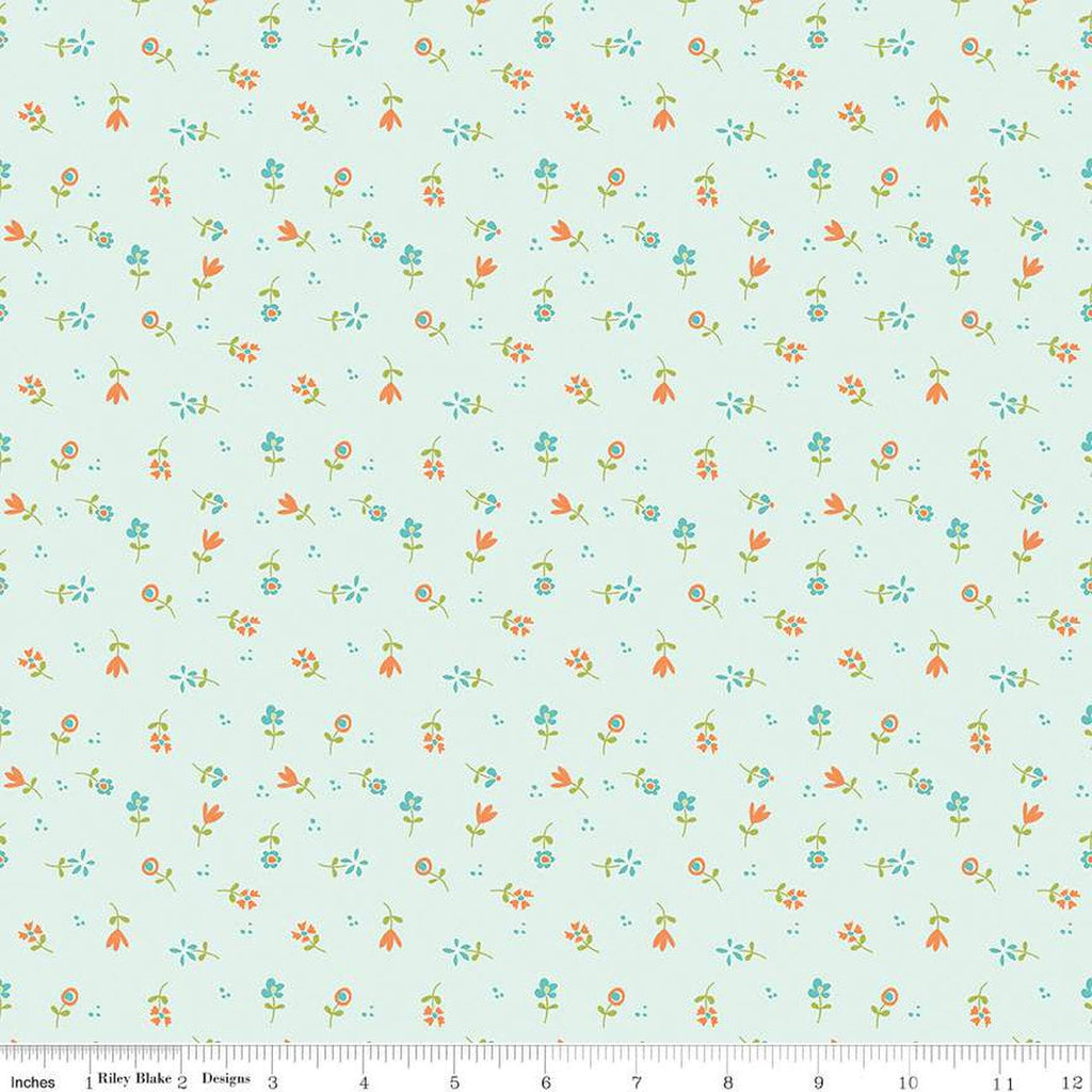 SALE Spring's in Town Flower Toss C14214 Powder - Riley Blake Designs - Floral Flowers - Quilting Cotton Fabric