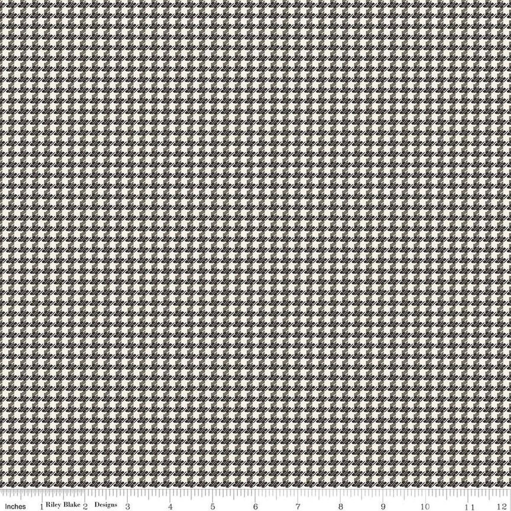 Image of the Stitchers Flannel Houndstooth Charcoal flannel fabric by Vicki McCarty for Riley Blake Designs. Features small houndstooth patterns on a white background.
Cute Little Fabric Shop