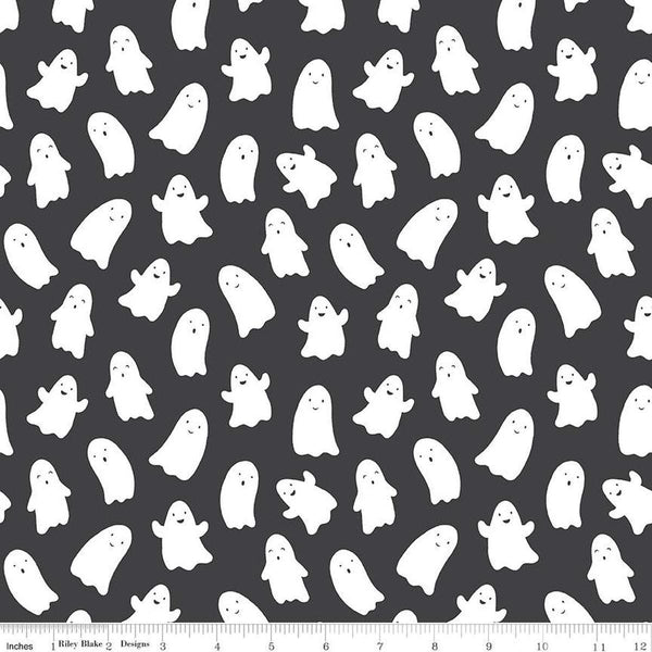 Image of the Hey Pumpkin Ghosts Charcoal quilting cotton fabric by Riley Blake Designs. Features ghosts on a black background. Cute Little Fabric Shop