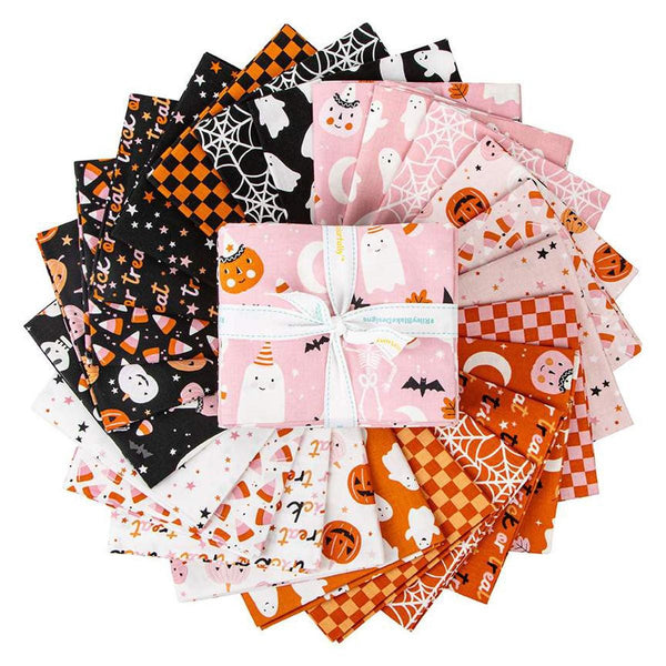 Hey Pumpkin Fat Quarter Bundle 24 pieces - Riley Blake Designs - Pre cut Precut - Halloween - Quilting Cotton Fabric