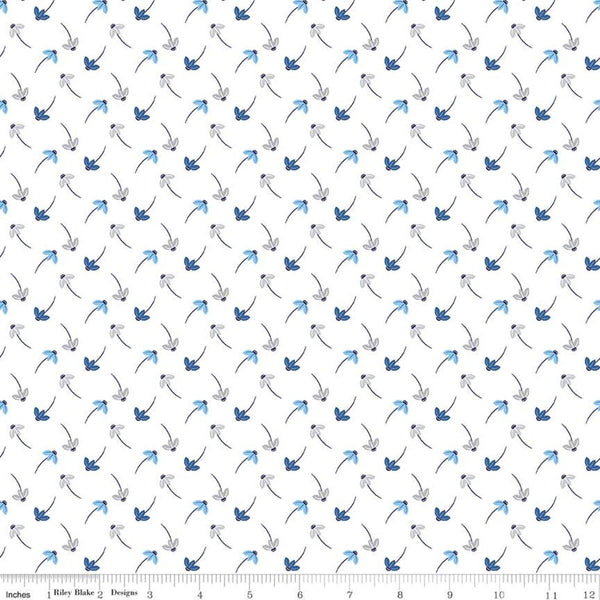 SALE Blue Stitch Daisy C10065 White - Riley Blake Designs - Floral Flowers Daisies - Quilting Cotton Fabric