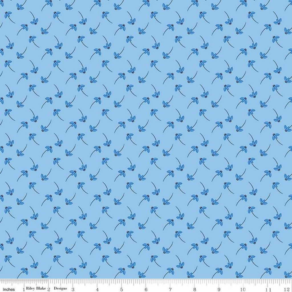 18" End of Bolt - SALE Blue Stitch Daisy C10065 Sky - Riley Blake Designs - Floral Flowers Daisies Blue -  Quilting Cotton Fabric