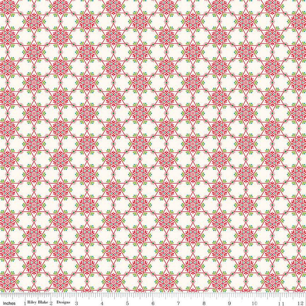SALE Winter Wonder Medallion C12064 Cream - Riley Blake - Christmas Floral Flowers Berries Leaves Snowflakes - Quilting Cotton Fabric