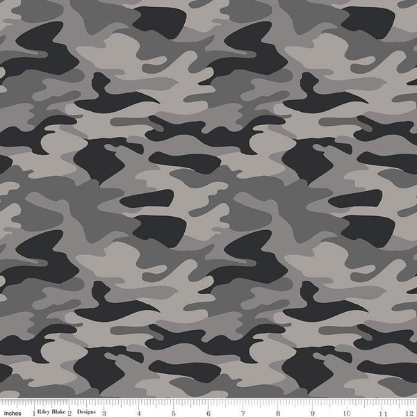 SALE Big Game Camo C12972 Gray - Riley Blake Designs - Camouflage - Quilting Cotton Fabric