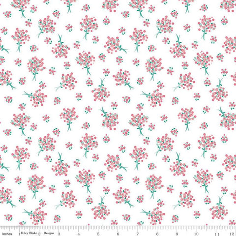 15" End of Bolt - CLEARANCE Singing in the Rain Bouquets White - Riley Blake Designs - Flowers Floral - Quilting Cotton Fabric