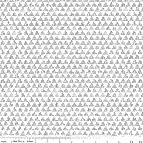 21" End of Bolt - Purrfect Day Triangles C9904 White - Riley Blake Designs - Cat Cats Kittens Geometric Gray White - Quilting Cotton Fabric