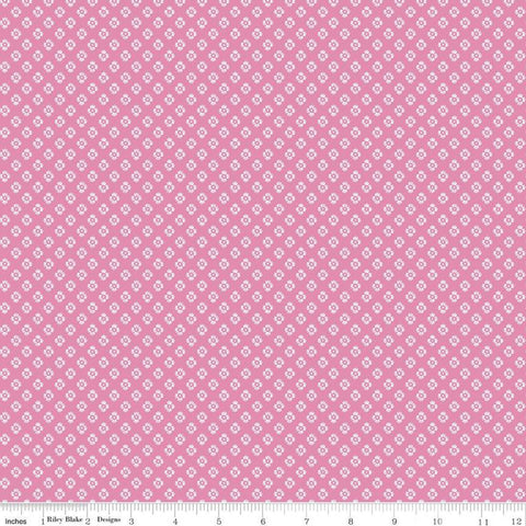 Fat Quarter End of Bolt - CLEARANCE Meadow Lane Dashed Daisies C10124 Pink - Riley Blake - Floral Daisy Geometric -  Quilting Cotton Fabric