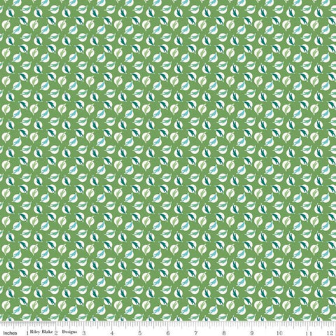 SALE Flea Market Feathers C10226 Clover - Riley Blake Designs - Cream Dots Dotted on Green - Lori Holt  - Quilting Cotton Fabric