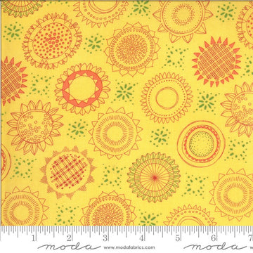 Fat Quarter End of Bolt - CLEARANCE Solana Varietals 48682 Buttercup - Moda Fabrics - Floral Flowers Yellow Gold - Quilting Cotton Fabric