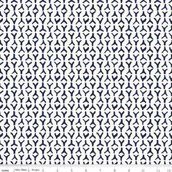 Fat Quarter End of Bolt - SALE Water Mark Storm C11326 White - Riley Blake Designs - Y's Y Shapes - Quilting Cotton Fabric