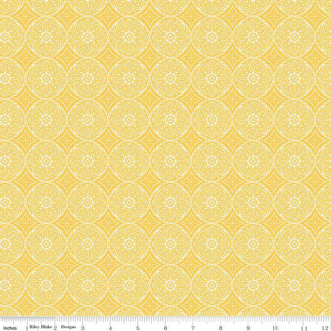 SALE Gingham Cottage Medallion C13012 Yellow - Riley Blake Designs - Floral Cream Flowers Geometric - Quilting Cotton Fabric