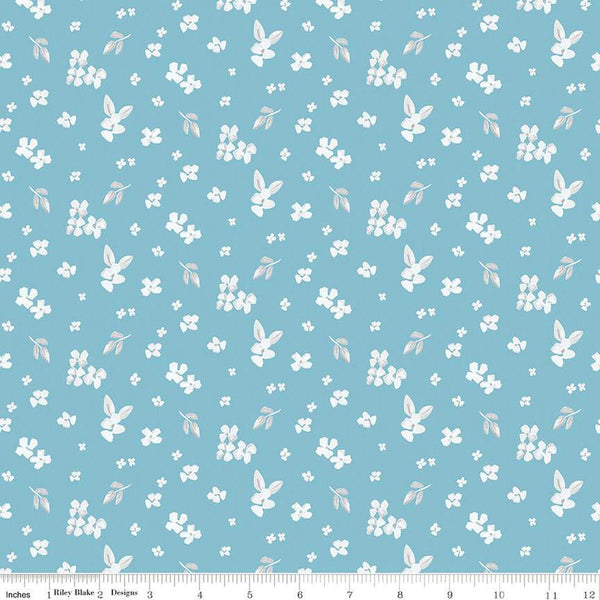 Fat Quarter End of Bolt - SALE Portsmouth Ditsy Blooms C12913 Dream by Riley Blake - Floral Leaves Patriotic - Quilting Cotton Fabric