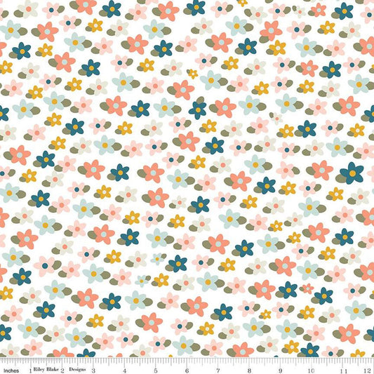 12" End of Bolt DEAL FLANNEL Make a Pretty Life Floral F13336 White - Riley Blake Designs - Flowers Blossoms Leaves - FLANNEL Cotton Fabric