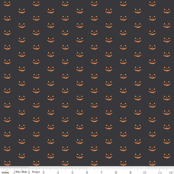 Hey Bootiful Jack-o'-Lanterns C13136 Charcoal - Riley Blake Designs - Halloween Pumpkin Faces - Quilting Cotton Fabric