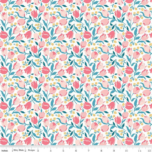 Fat Quarter End of Bolt - London Parks Tulip Triumph A 01666852A - Riley Blake - Floral Tulips Daisies -  Liberty  - Quilting Cotton Fabric