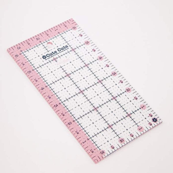 SALE Lori Holt Cute Cuts Ruler 3 1/2" x 6 1/2" STCC-5541 - Riley Blake Designs - Plastic Non-Slip 3.5" x 6.5" Rectangle