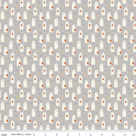 Hey Bootiful Sheet Ghosts C13132 Gray - Riley Blake Designs - Halloween - Quilting Cotton Fabric