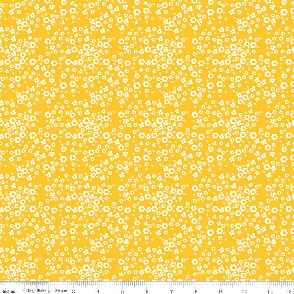SALE Adel in Summer Daisy C13393 Yellow - Riley Blake Designs - Floral Flowers Daisies Dots - Quilting Cotton Fabric