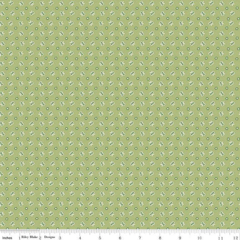 SALE Home Town Hardman C13587 Lettuce by Riley Blake Designs - Floral Flowers - Lori Holt - Quilting Cotton Fabric