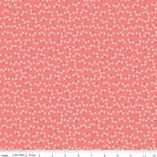 Day in the Life Blossoms C13665 Lipstick - Riley Blake Designs - Floral White Flowers - Quilting Cotton Fabric
