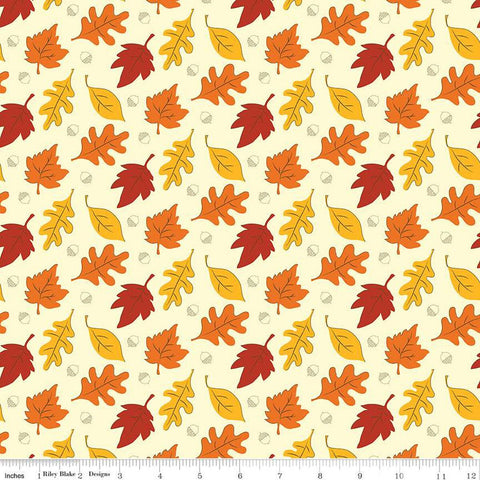 Fall's in Town Leaves C13511 Cream by Riley Blake Designs - Thanksgiving Autumn Leaves Acorns - Quilting Cotton Fabric