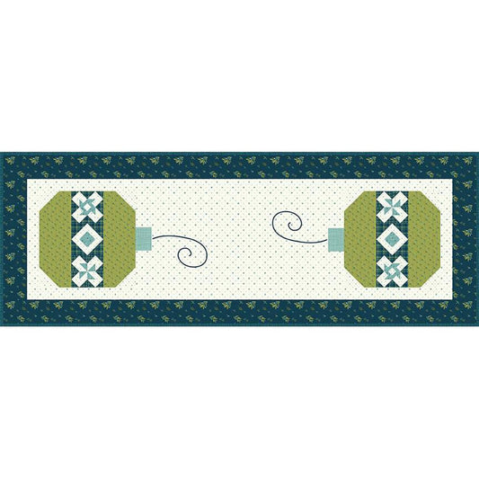 SUPER DEAL! Balls of Jolly Runner PaTTERN P157 - Sandy Gervais - Riley Blake Designs - INSTRUCTIONS Only - Christmas