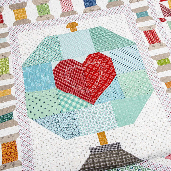 SALE The World of Lori Holt P120 by Lori Holt - Riley Blake Designs - I30-Page 3-Hole Punched Catalog Includes Exclusive Quilt Pattern