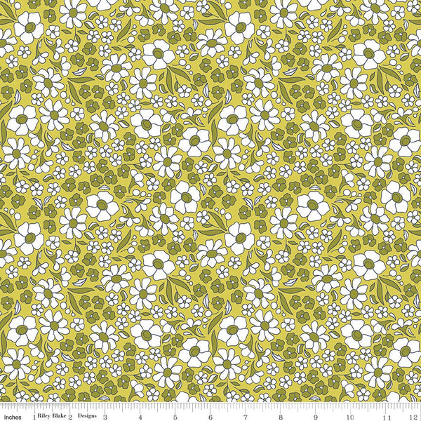 SALE Flower Farm Flower Field C13982 Lime - Riley Blake Designs - Floral White Flowers - Quilting Cotton Fabric