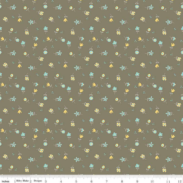 SALE Spring's in Town Flower Toss C14214 Pewter - Riley Blake Designs - Floral Flowers - Quilting Cotton Fabric