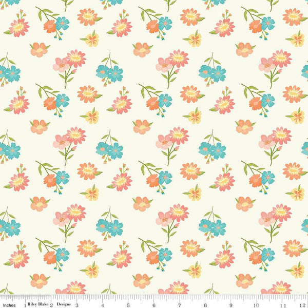 Spring's in Town Floral C14211 Cream - Riley Blake Designs - Flower Flowers - Quilting Cotton Fabric