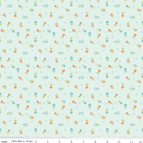 Spring's in Town Flower Toss C14214 Powder - Riley Blake Designs - Floral Flowers - Quilting Cotton Fabric