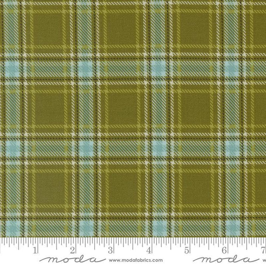 The Great Outdoors Cozy Plaid 20885 Forest - Moda Fabrics - Quilting Cotton Fabric
