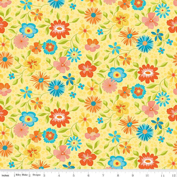 Here Comes the Sun Main C14810 Yellow by Riley Blake Designs - Floral Flowers - Quilting Cotton Fabric