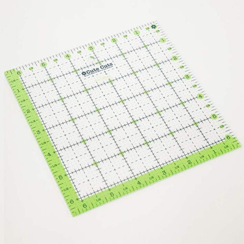 Lori Holt Cute Cuts Ruler 6 1/2" x 6 1/2" STCC-5538 - Riley Blake Designs - Plastic Non-Slip 6.5" x 6.5" Square