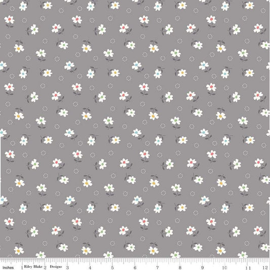 Farm Girl Vintage Daisy C7877 Gray - Riley Blake - Floral Flowers - Lori Holt - Quilting Cotton Fabric