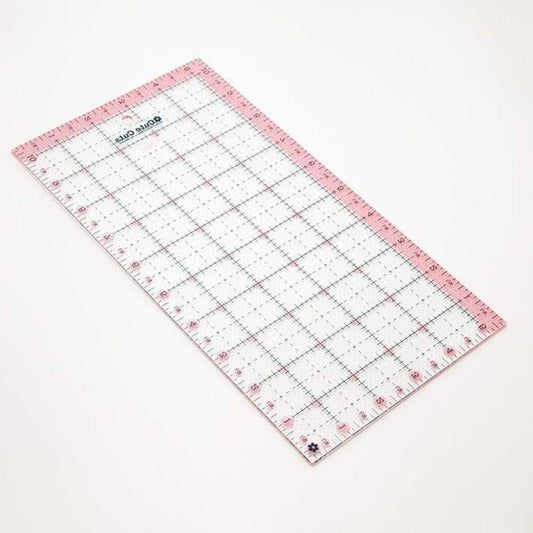 Lori Holt Cute Cuts Ruler STTI-5529 - Riley Blake Designs - 5.5" x 10.5" Plastic Non-Slip Sewing Ruler