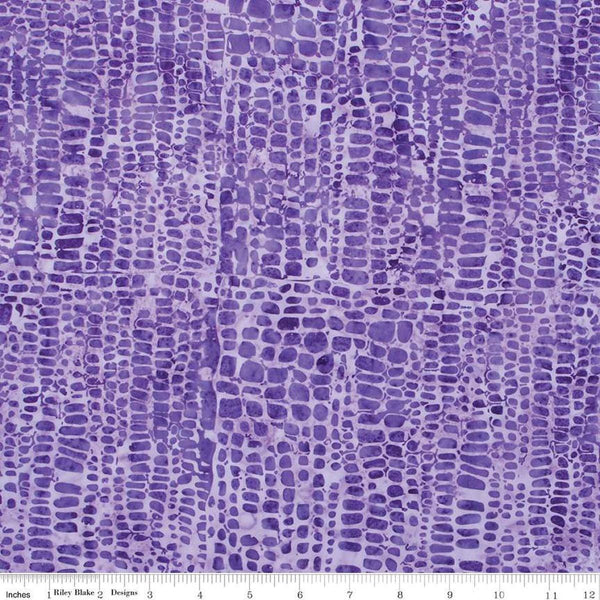 Image of the Expressions Batiks Halloween Wisteria quilting cotton by Riley Blake Designs. Features corn kernel patterns on an purple background.
Cute Little Fabric Shop