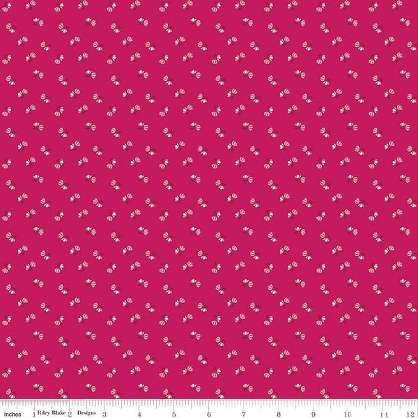Tulip Cottage Flower Toss C14266 Berry by Riley Blake Designs - Floral Flowers - Quilting Cotton Fabric