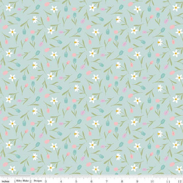 Fat Quarter End of Bolt - Bunny Trail Tulip Toss C14254 Powder by Riley Blake Designs - Easter Floral Flowers Tulips - Quilting Cotton