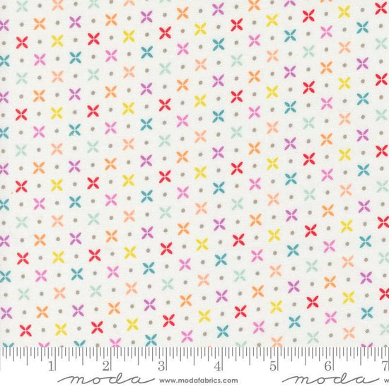 Image of the Laguna Sunrise Orange Peel Off White quilting cotton fabric by Sherri & Chelsi for Moda Fabrics. Features small geometric orange peels on a white background. 
Cute Little Fabric Shop