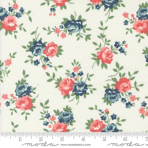 Rosemary Cottage Roses 55310 Cream - Moda Fabrics - Floral Flower - Quilting Cotton Fabric