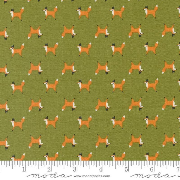 Woodland Wonder Fox Trot Fern quilting cotton fabric by Gingiber for Moda Fabrics. Features small scattered foxes on a green background. 
Cute Little Fabric Shop