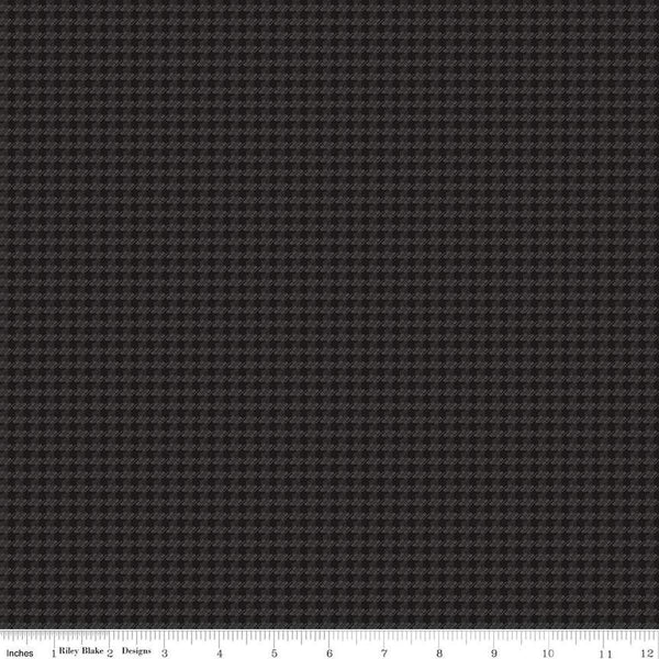 Image of the Stitchers Flannel Houndstooth Black flannel fabric by Vicki McCarty for Riley Blake Designs. Features small houndstooth patterns on a black background.
Cute Little Fabric Shop