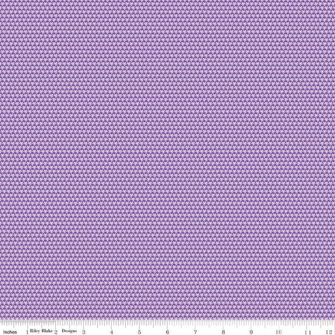 Image of the Plum Petals Houndstooth Lilac quilting cotton fabric by Diane Labombarbe for Riley Blake Designs. Features houndstooth on a purple background. Cute Little Fabric Shop