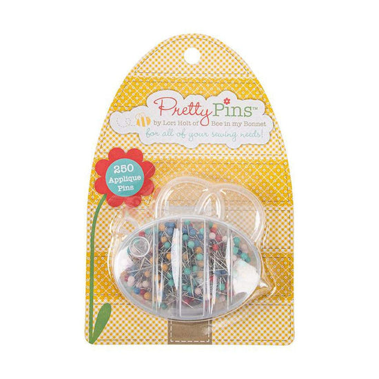 Image of the  Lori Holt Applique Pretty Pins™ by Riley Blake Designs. Features a plastic case with short pins. 
Cute Little Fabric Shop