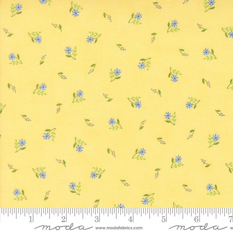 Image of the On Lake Time Flowers Daisy quilting cotton fabric by Deb Strain for Moda Fabrics. Features flowers on a yellow background. Cute Little Fabric Shop