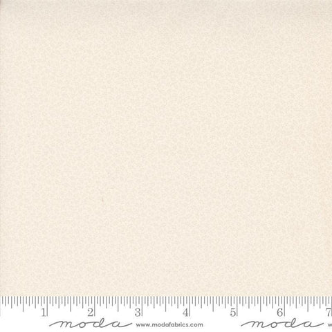 Image of the Itty Bitty Background Gatherings Little Leaf Porcelain quilting cotton fabric by Moda Fabrics. Features leaves on a cream background. Cute Little Fabric Shop