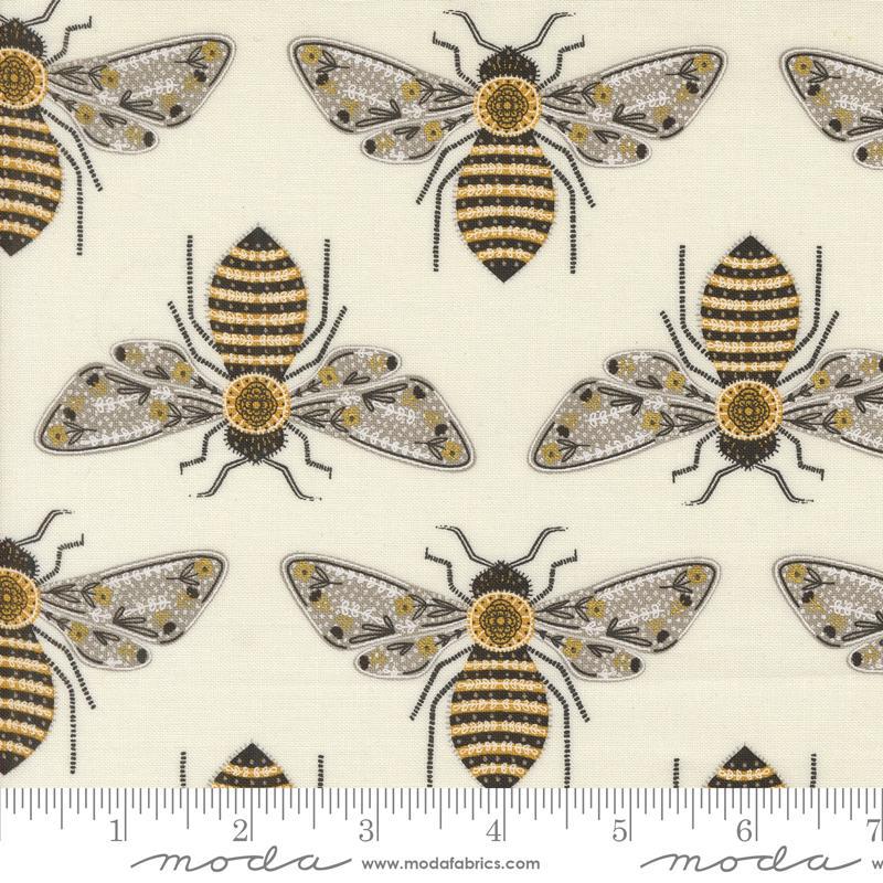 Image of the Bee Garden Metallic Bumblebee Porcelain quilting cotton fabric by Gingiber for Riley Blake Designs. Features bees on a cream background. Cute Little Fabric Shop